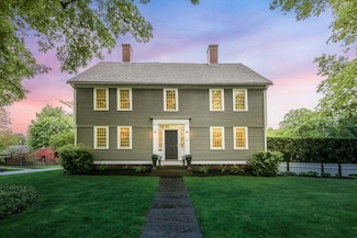 873 Longmeadow St, Longmeadow, MA 01106