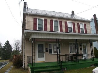 1110 Flory Ave, Pen Argyl, PA 18072