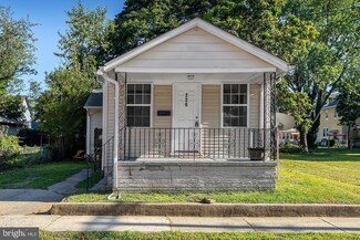 226 W Adams St, Paulsboro, NJ 08066