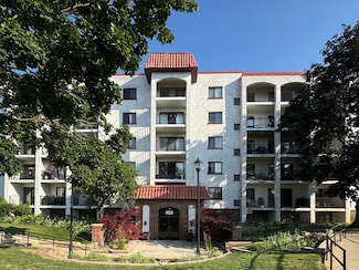450 Plum Creek Dr Unit 109, Wheeling, IL 60090