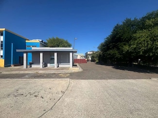 1006 Garfield St, Laredo, TX 78040