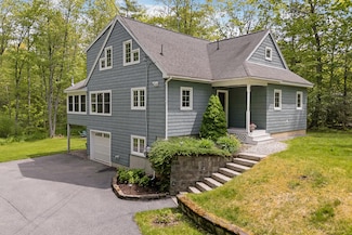 400 Chopps Cross Rd, Woolwich, ME 04579