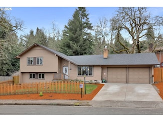 5081 Saxon Way, Eugene, OR 97405