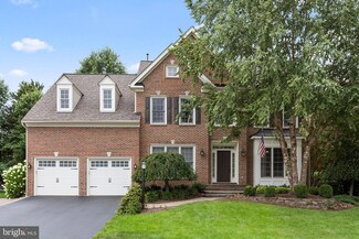 12609 Crabtree Falls Dr, Bristow, VA 20136