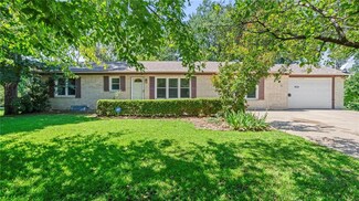 924 Dunbar Ave, Excelsior Springs, MO 64024