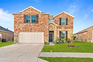 7433 Charbray Rd, Fort Worth, TX 76131