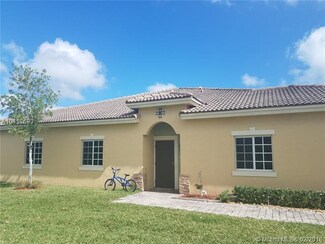 3241 NE 11th Dr, Homestead, FL 33033