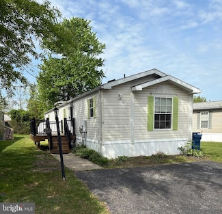 11 Rosewood Ln, Phoenixville, PA 19460