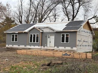 208 Spruce Ave NE, Cass Lake, MN 56633