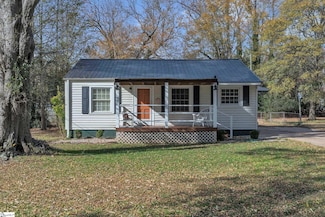 412 Woodland Cir, Belton, SC 29627