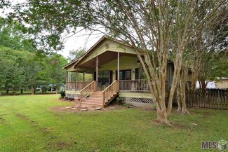 10580 Camelot Square, Saint Francisville, LA 70775