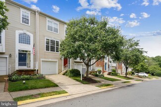 11405 Abner Ave, Fairfax, VA 22030