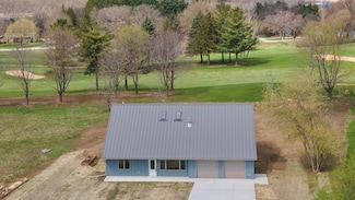 N8568 Seward Dr, Berlin, WI 54923