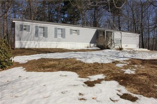 106 Pine Ridge Rd, Sabattus, ME 04280