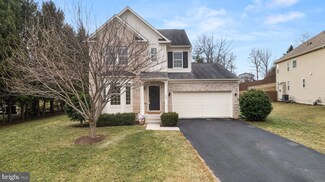 605 Lake Dr, Winchester, VA 22601