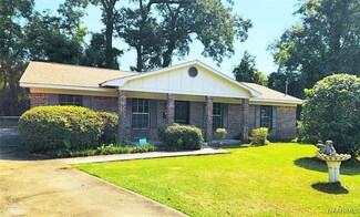 2000 Carstens Ct, Mobile, AL 36617