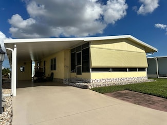 11 Largo Ct, Fort Myers, FL 33908