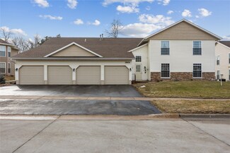 3801 Foxborough Terrace NE Unit B, Cedar Rapids, IA 52402