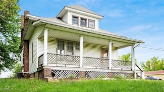 8045 Old Town Rd, Roseville, OH 43777