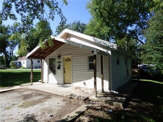 314 N Cedar Ave, Independence, MO 64053