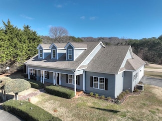 124 Northside Dr, Copperhill, TN 37317