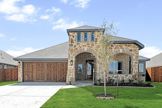 1032 Quincy Dr, Red Oak, TX 75154