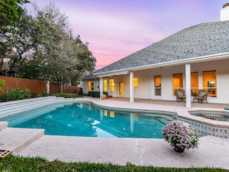 1624 Cabinwood Cove, Austin, TX 78746