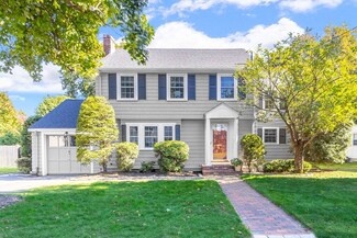 55 Berkshire Rd, Needham, MA 02492