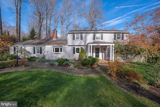 409 Timber Ln, Newtown Square, PA 19073