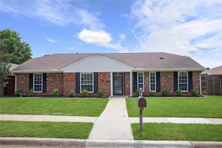 3832 Westminster Dr, Carrollton, TX 75007