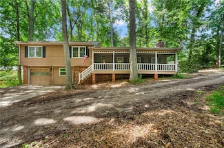 4323 Japonica Ct SW, Lilburn, GA 30047