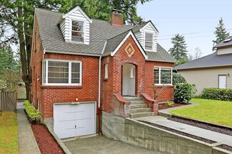 12610 10th Ave NE, Seattle, WA 98125