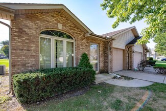 3748 Sandalwood Dr, Highland, IN 46322