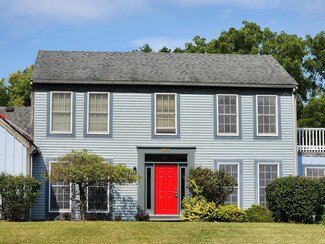 845 Sciomeadow Dr, Ann Arbor, MI 48103