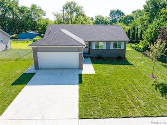 23230 Bolam Ave, Warren, MI 48089