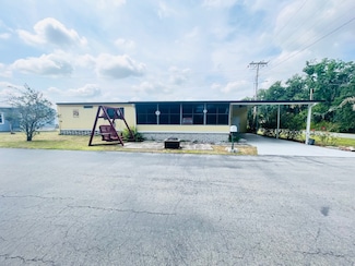 32 Ee St, Lakeland, FL 33815