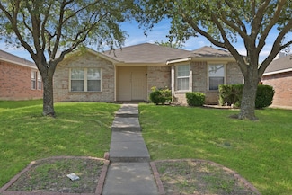 2460 Mallory Ln, Lancaster, TX 75134