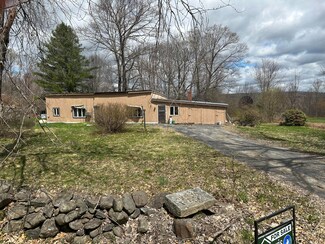 308 Whittier Roasd, Farmington, ME 04955