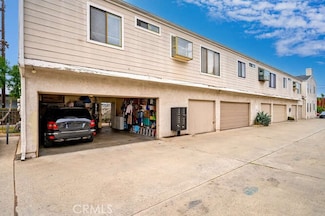 9138 Cerritos Ave, Anaheim, CA 92804