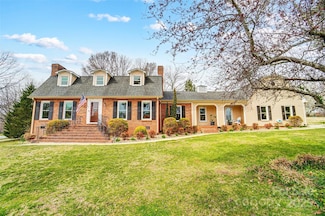 109 Chanticleer Ct, Charlotte, NC 28214