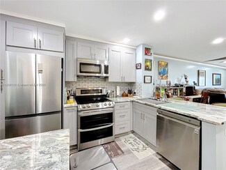 460 Paradise Isle Blvd Unit 205, Hallandale Beach, FL 33009