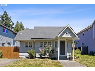 6815 N Smith St, Portland, OR 97203