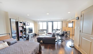 203 E 121st St Unit 202, New York, NY 10035