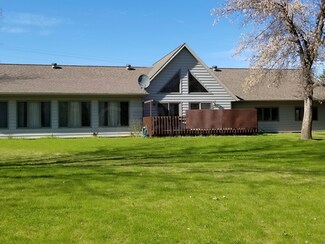 436 Mark Blvd, Thief River Falls, MN 56701