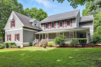 46 Crystal St, Haverhill, MA 01832