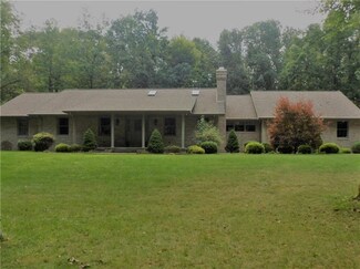 142 Halfway Rd, Jamestown, PA 16134