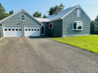 22 Fort St, Caribou, ME 04736