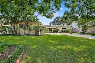 3415 W Creek Club Dr, Missouri City, TX 77459