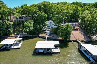 55 Nonsuch Ct, Lake Ozark, MO 65049