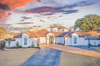 203 Links Ct, Aledo, TX 76008